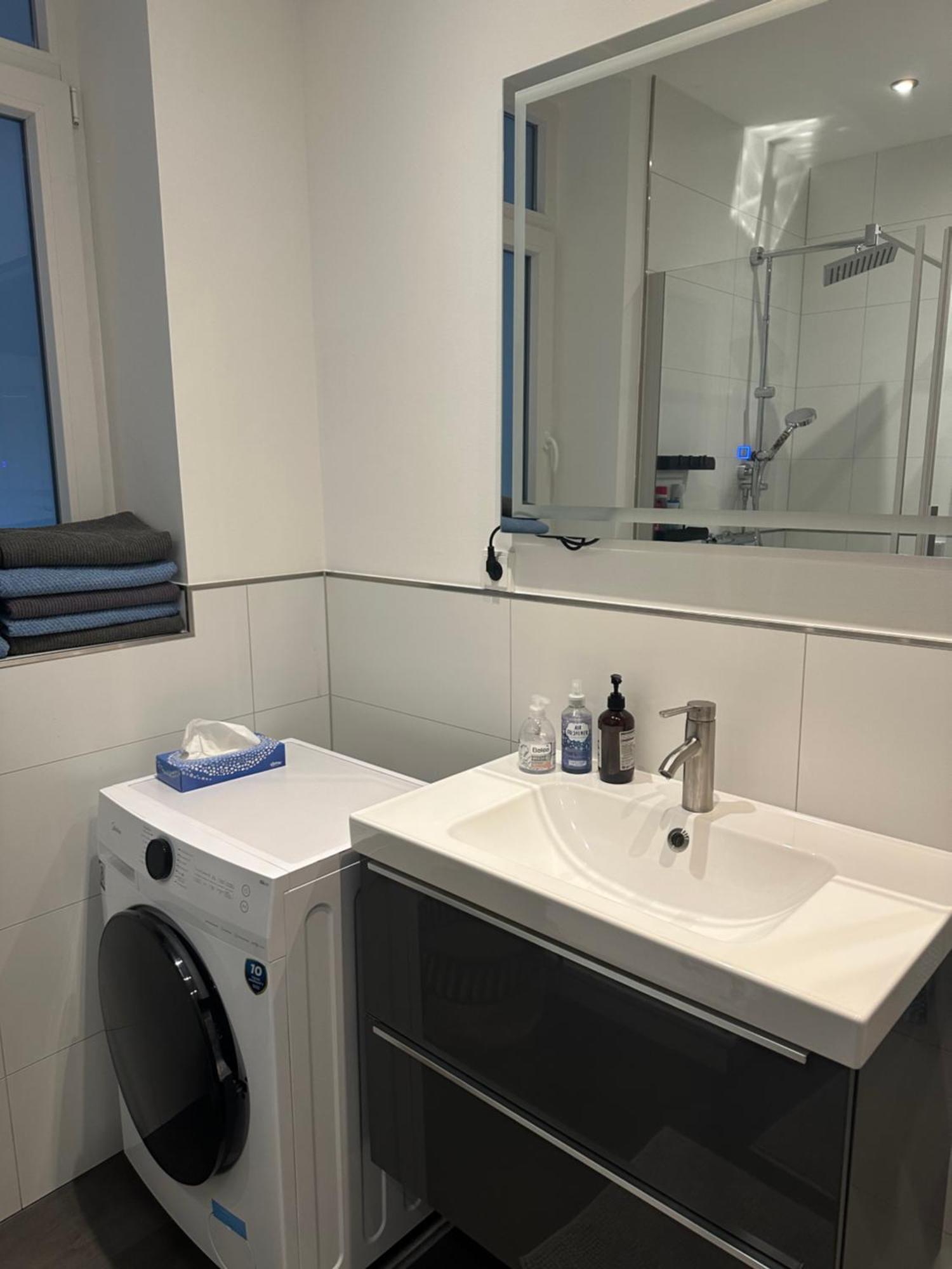 Luxurioese 2,5 Zimmer Oase Komplett Ausgestattet In Top Lage 에센 외부 사진